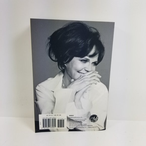 In Pieces Sally Field Book Soft cover - Picture 5 of 8
